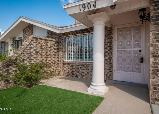 Property at 1904 Estrada Dr, El Paso, TX, 79936, 3 beds, 1.5 baths, [object Object]