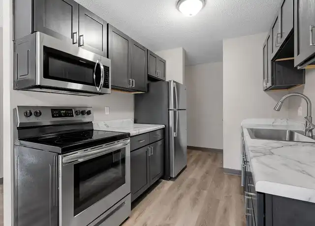 Property at Oaks of Lakeville - 20464 Iberia Ave, Lakeville, MN, 55044, 1 bed, 1 bath, [object Object]