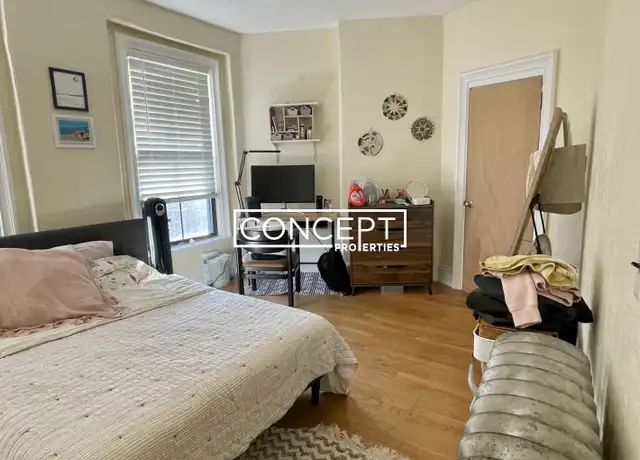 Property at 86 Hammond St Unit 4D, Boston, MA, 02120, 3 beds, 1 bath, [object Object]