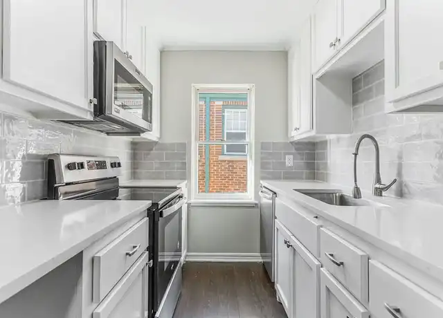 Property at Harvey Corners - 2419 N Harvey Ave, Oklahoma City, OK, 73103, 1 bed, 1 bath, [object Object]