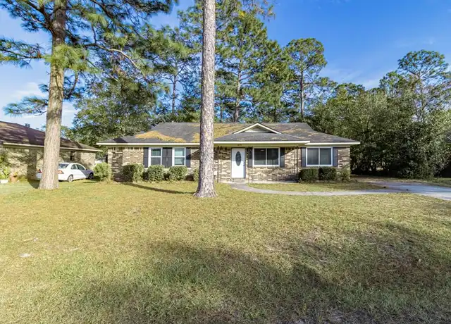 Property at 633 Slade St, Hinesville, GA, 31313, 3 beds, 2 baths, [object Object]