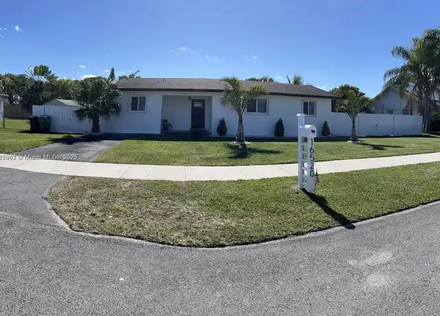 Property at 16520 SW 294th Ter, Homestead, FL, 33033, 3 beds, 2 baths, [object Object]