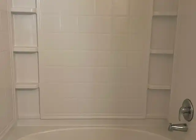 Property at 600 Vista Lake Dr #204, Candler, NC, 28715, 3 beds, 2 baths, [object Object]