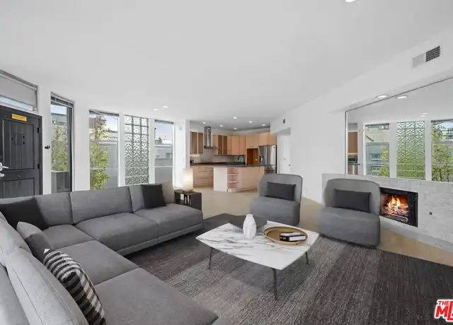 Property at 20 28th Ave Unit A, Venice, CA, 90291, 3 beds, 2 baths, [object Object]