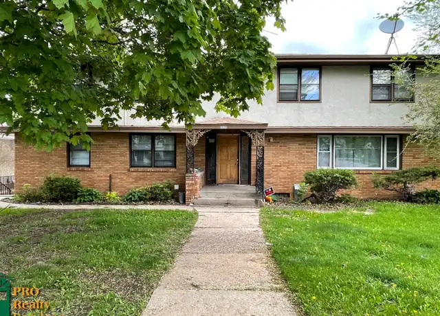 Property at 1835 Mechanic Ave Unit 5, St Paul, MN, 55119, 2 beds, 1 bath, [object Object]