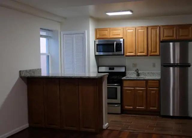 Property at 1352 Park Rd NW Unit 6, Washington, DC, 20010, 0 beds, 1 bath, [object Object]