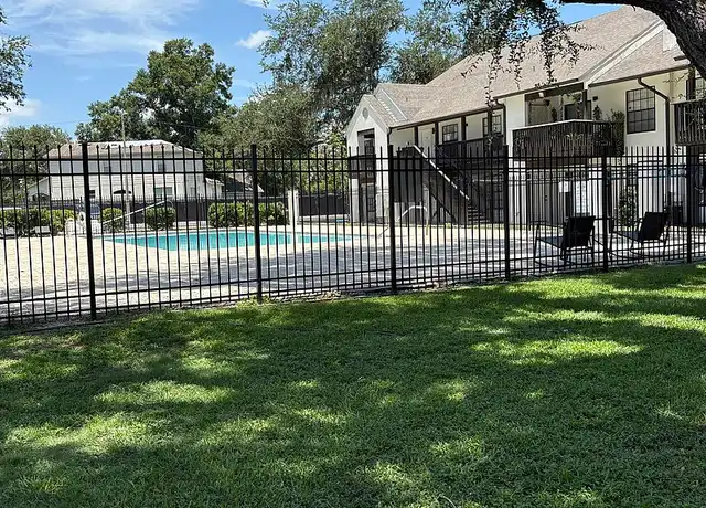 Property at Walden Landing - 305 W Grant St, Plant City, FL, 33563, 2-3 beds, 2 baths, [object Object]