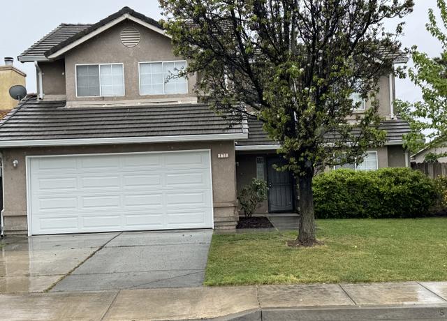 Photo of 171 Riesling St, Los Banos, CA 93635