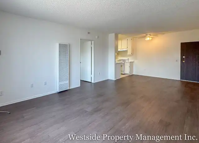 Property at 6253 Lankershim Blvd Unit 203, North Hollywood, CA, 91606, 1 bed, 1 bath, [object Object]