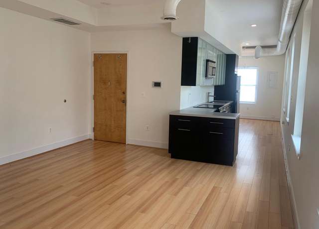 Photo of 218 E Chase St Unit 2, Baltimore, MD 21202