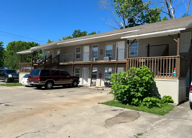 Property at 1414 Powell St, Springdale, AR, 72764, 1 bed, 1 bath, [object Object]