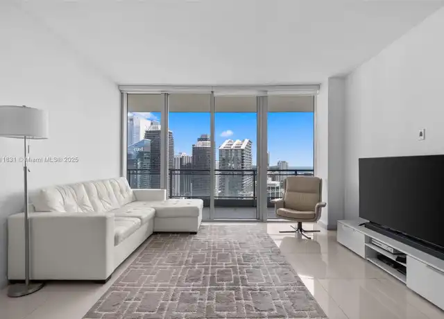 Property at 92 SW 3rd St #4403, Miami, FL, 33130, 2 beds, 2 baths, [object Object]