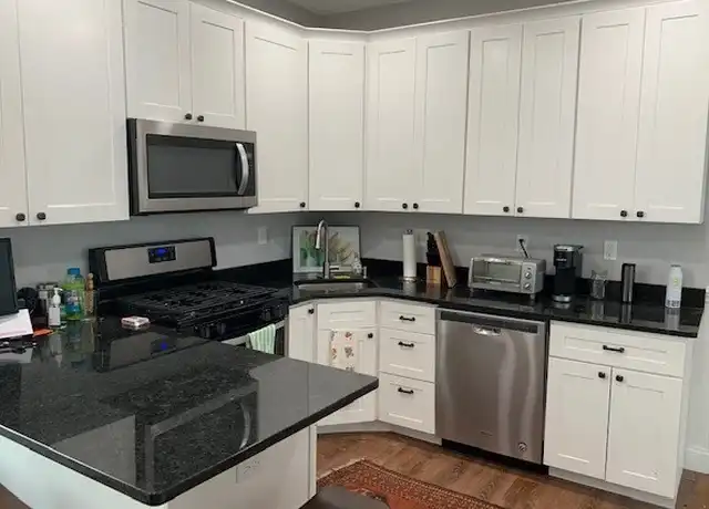 Property at 38 Crescent Ave Unit 3, Boston, MA, 02125, 3 beds, 1 bath, [object Object]
