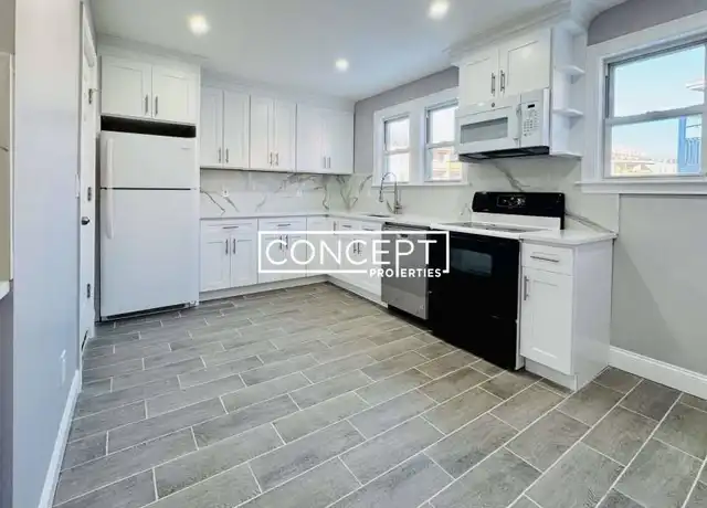 Property at 113 Lanark Rd, Brighton, MA, 02135, 4 beds, 1 bath, [object Object]