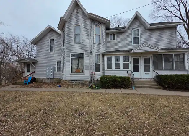 Property at 127 W Cedar St Unit 2, Chippewa Falls, WI, 54729, 1 bed, 1 bath, [object Object]