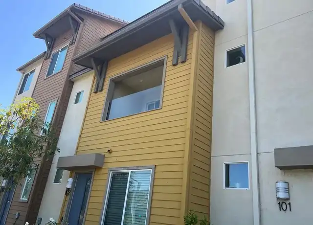 Property at 1038 Savi Dr #101, Corona, CA, 92878, 3 beds, 2.5 baths, [object Object]