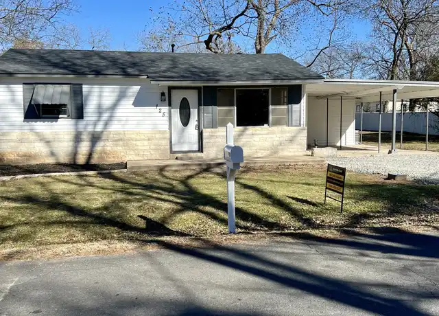 Property at 125 Murdock St, Collinsville, TX, 76233, 2 beds, 1 bath, [object Object]