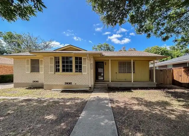 Property at 1721 Westchester St, Denton, TX, 76201, 3 beds, 2 baths, [object Object]