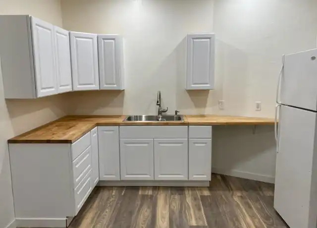 Property at 270 1st St, Idaho Falls, ID, 83401, 2 beds, 1 bath, [object Object]