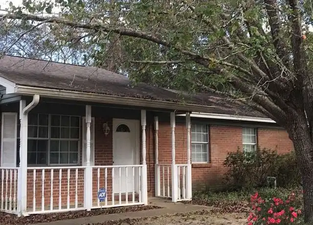 Property at 3706 Caracus Ct, Tallahassee, FL, 32303, 3 beds, 2 baths, [object Object]