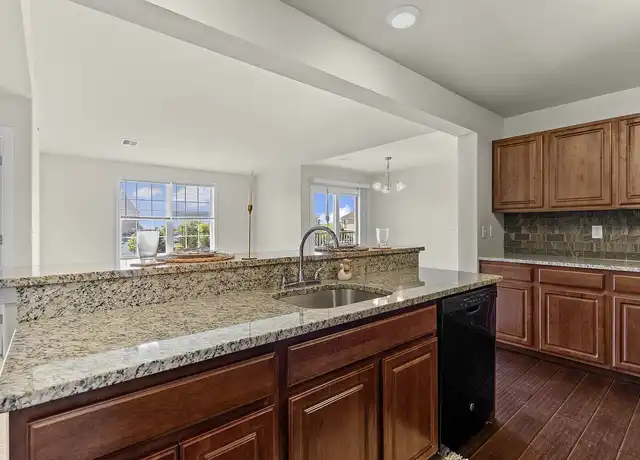 Property at Featherton Crossing - 101 Mandarin Ln, Elizabethtown, PA, 17022, 1 bed, 1 bath, [object Object]