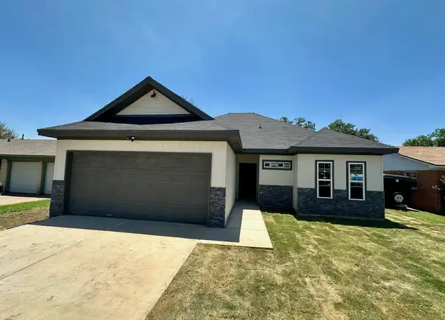 Property at 2617 47th St, Lubbock, TX, 79413, 3 beds, 2 baths, [object Object]