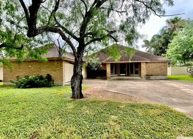 Property at 104 Camaguey Ave, Brownsville, TX, 78526, 3 beds, 2.5 baths, [object Object]