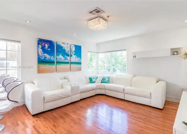Property at 600 Euclid Ave Unit 5B, Miami Beach, FL, 33139, 2 beds, 2 baths, [object Object]