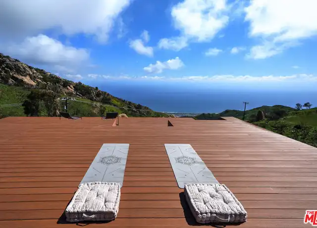 Property at 24641 Piuma Rd, Malibu, CA, 90265, 1 bed, 2 baths, [object Object]