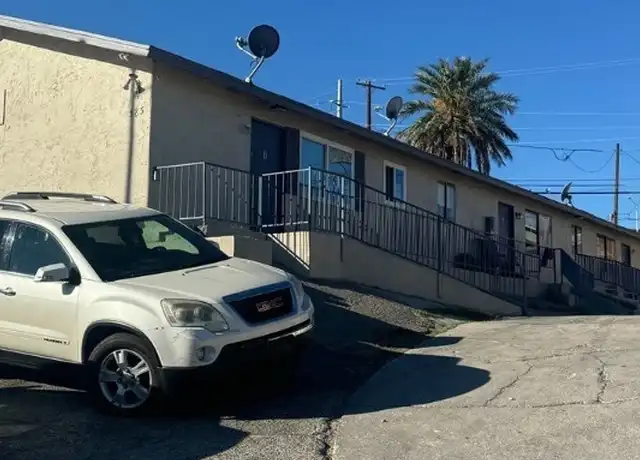 Property at 383 N 15th St Unit 1, Las Vegas, NV, 89101, 2 beds, 1 bath, [object Object]
