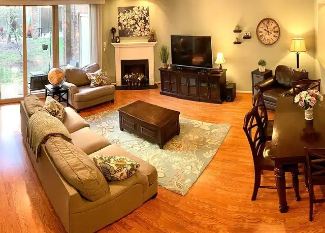 Property at 1725 S Hayes St Apt A, Arlington, VA, 22202, 3 beds, 2.5 baths, [object Object]