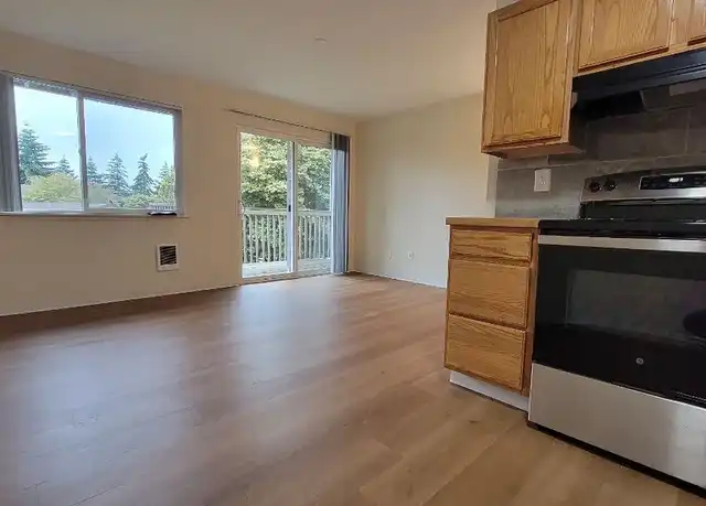 Property at Bryn Mar Village - 1721 S 82nd St, Tacoma, WA, 98408, 2 beds, 1 bath, [object Object]