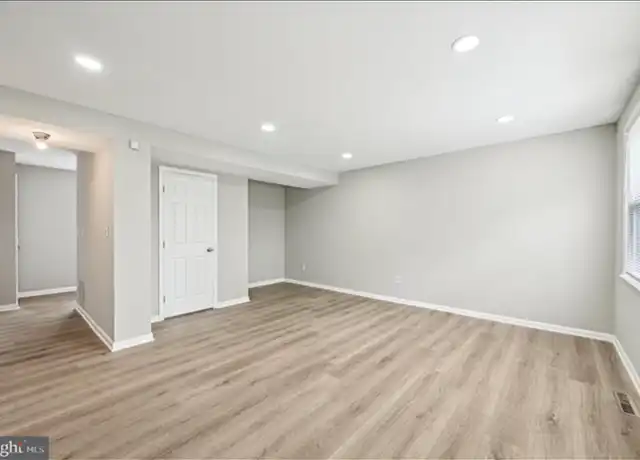 Property at 5106 Hillwell Rd, Baltimore, MD, 21229, 3 beds, 1.5 baths, [object Object]