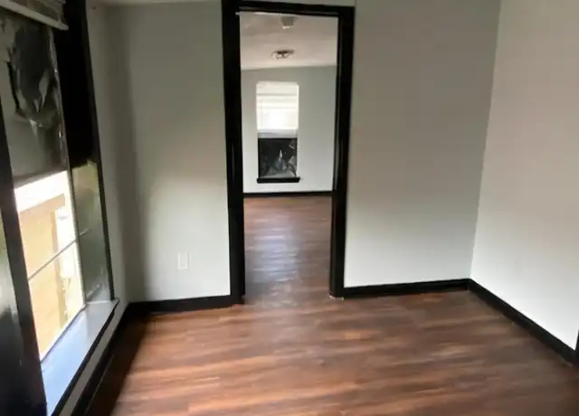 Property at 6716 Sherman St, Houston, TX, 77011, 2 beds, 1 bath, [object Object]