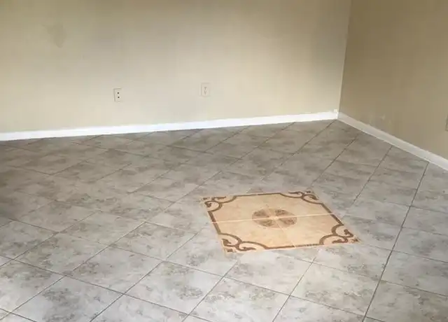Property at 6066 Belarbor St Unit 4357, Houston, TX, 77033, 2 beds, 1 bath, [object Object]