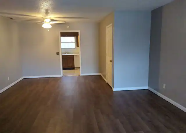 Property at 4667 Cary Ln, Hixson, TN, 37343, 3 beds, 2 baths, [object Object]