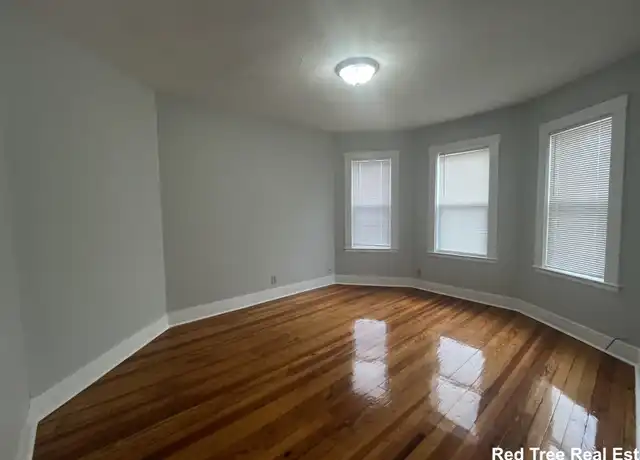 Property at 490 Quincy St Unit 3, Boston, MA, 02125, 3 beds, 1 bath, [object Object]