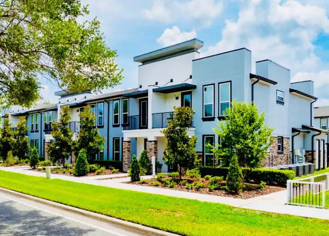 Property at 1660 Houston St, Kissimmee, FL, 34743, 3 beds, 2.5 baths, [object Object]