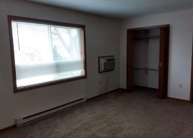 Property at 4903 Kappus Dr, Eau Claire, WI, 54701, 2 beds, 1 bath, [object Object]