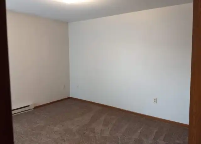 Property at 4903 Kappus Dr, Eau Claire, WI, 54701, 2 beds, 1 bath, [object Object]