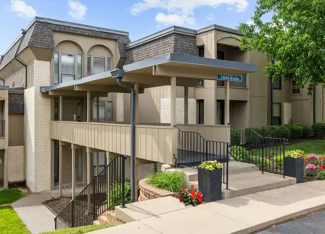 Property at Chesterfield Place Apartments - 14644 Rialto Dr, Chesterfield, MO, 63017, 1-2 bed, 1-1.5 bath, [object Object]
