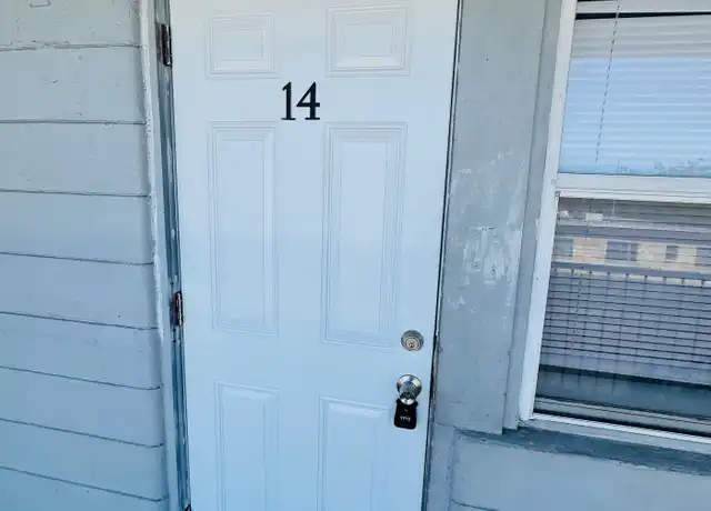 Property at 680 22nd Ave S Unit 14, St. Petersburg, FL, 33705, 1 bed, 1 bath, [object Object]