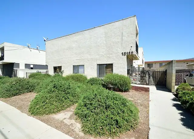 Property at 15112 Berendo Ave Unit 2, Gardena, CA, 90247, 2 beds, 2 baths, [object Object]