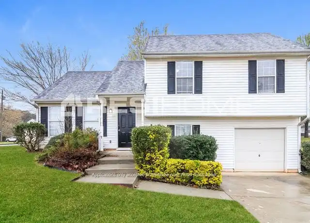 Property at 4253 Viewpoint Trl, Ellenwood, GA, 30294, 3 beds, 2 baths, [object Object]