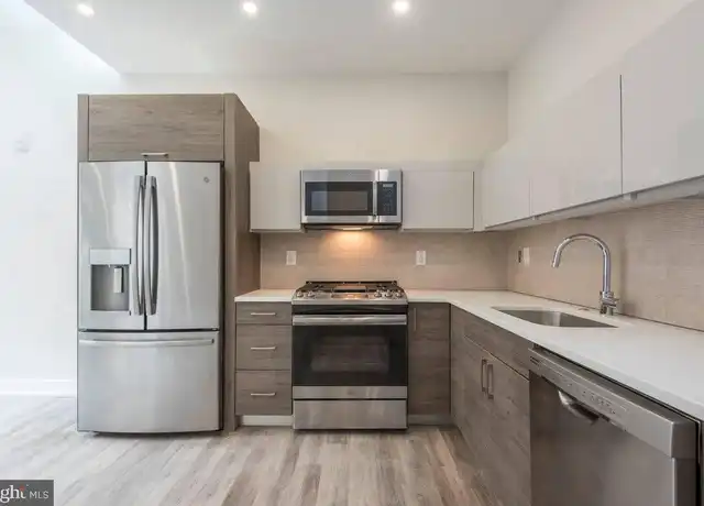 Property at 802 Sansom St Unit 501, Philadelphia, PA, 19107, 0 beds, 1 bath, [object Object]