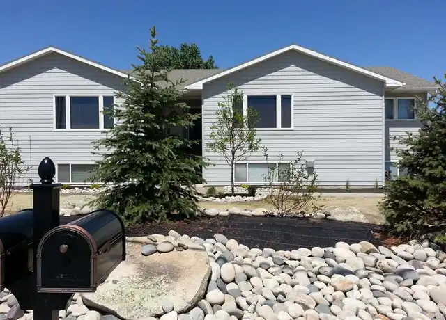 Property at 3301 Central Ave, Billings, MT, 59102, 4 beds, 3 baths, [object Object]