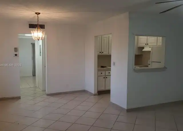 Property at 200 Norwich N Unit I, West Palm Beach, FL, 33417, 1 bed, 1.5 baths, [object Object]
