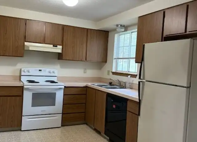 Property at 3660 W Rose Hill St Unit 107, Boise, ID, 83705, 2 beds, 1 bath, [object Object]