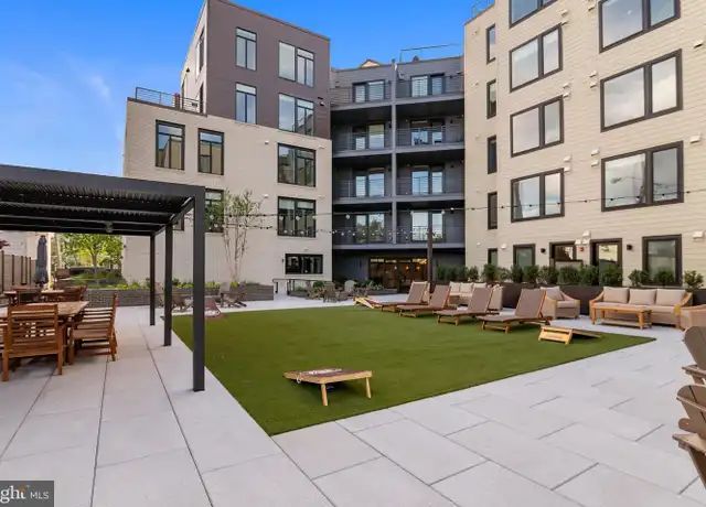 Property at 701 N Henry St Unit 405, Alexandria, VA, 22314, 1 bed, 1 bath, [object Object]
