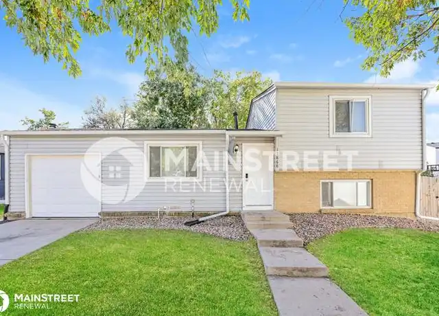 Property at 17868 E Oxford Pl, Aurora, CO, 80013, 3 beds, 2 baths, [object Object]